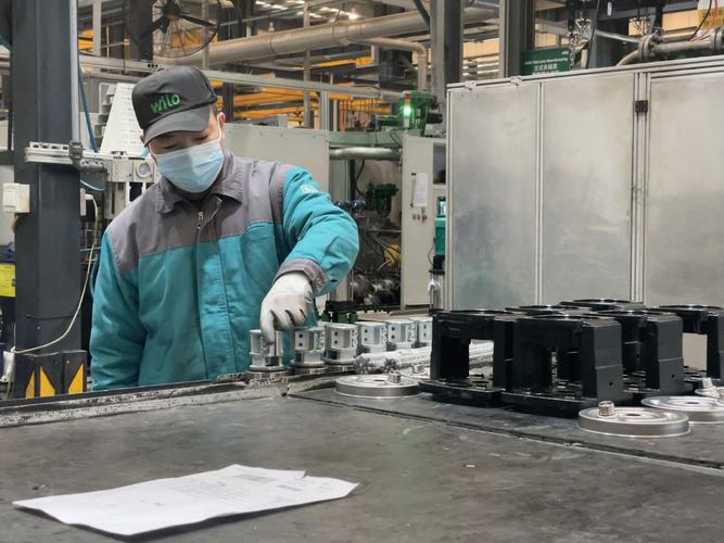 马力全开赶订单 北京外资工厂复产一线观察